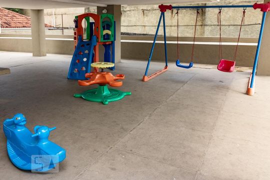 Playground de apartamento para alugar com 2 quartos, 69m² em Encantado, Rio de Janeiro