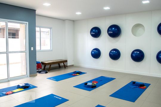 SALA GINÁSTICA de kitnet/studio para alugar com 1 quarto, 42m² em Santana, São Paulo