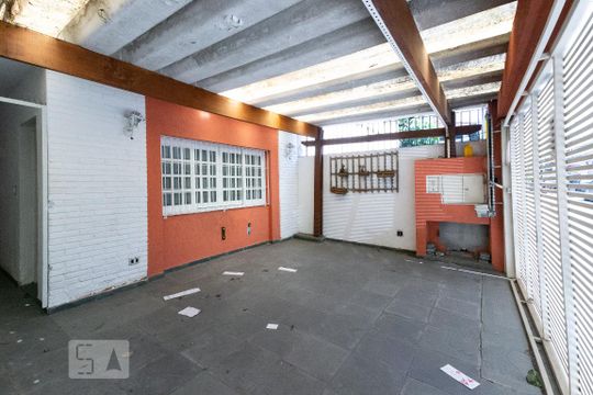Garagem de casa para alugar com 3 quartos, 160m² em Vila Olímpia, São Paulo