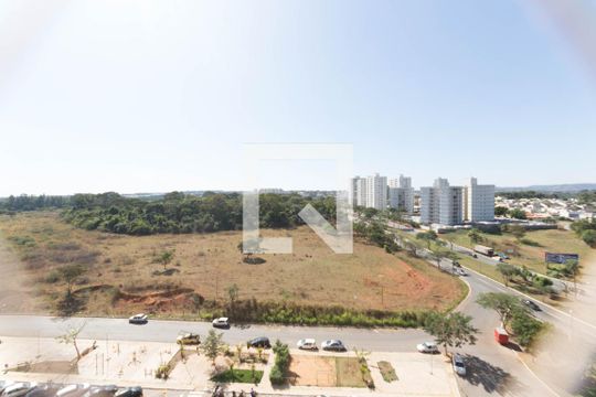Vista de apartamento para alugar com 3 quartos, 74m² em Setor Goiânia 2, Goiânia