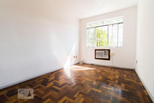 Apartamento à venda com 1 quarto, 50m² em Bela Vista, Porto Alegre