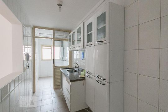 Cozinha de apartamento para alugar com 2 quartos, 78m² em Jardim Vila Mariana, São Paulo