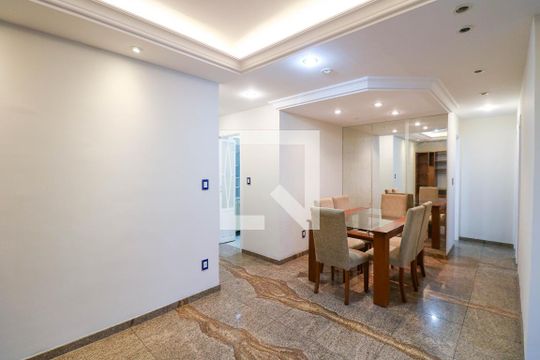 Apartamento à venda com 2 quartos, 65m² em Chácara Santo Antônio (zona Sul), São Paulo