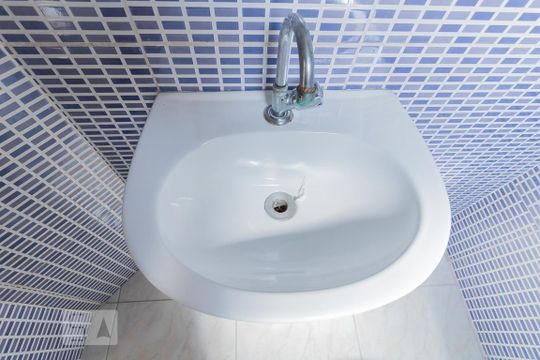 Detalhe lavabo de apartamento para alugar com 2 quartos, 60m² em Parada Xv de Novembro, São Paulo