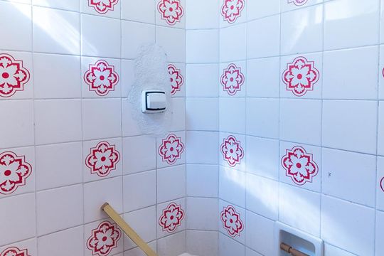 Banheiro de casa à venda com 2 quartos, 65m² em Jardim Maringá, São Paulo