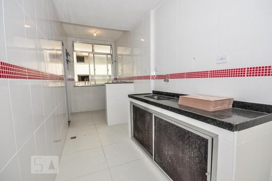 Cozinha e Área de Serviço de apartamento à venda com 4 quartos, 157m² em Taquara, Rio de Janeiro