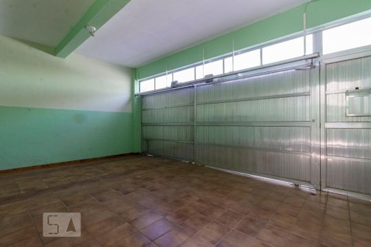 Garagem de casa à venda com 3 quartos, 210m² em Vila Nova Pauliceia, São Paulo