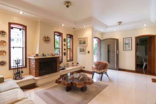 Sala de casa à venda com 5 quartos, 500m² em City América, São Paulo