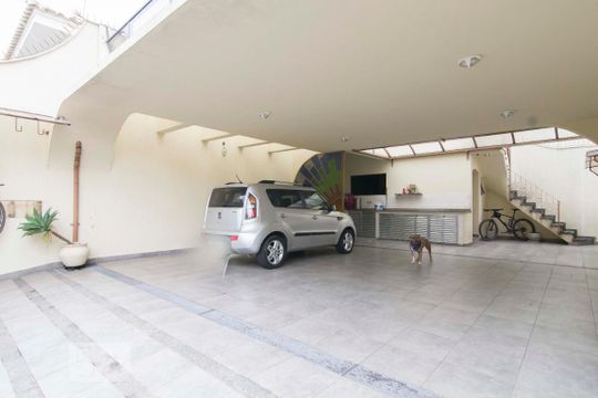 Quintal de casa à venda com 5 quartos, 500m² em City América, São Paulo