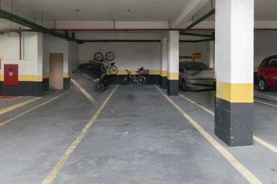 Garagem de apartamento à venda com 3 quartos, 80m² em Parque Mandaqui, São Paulo