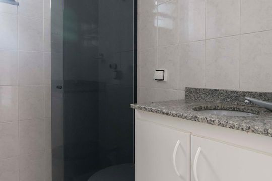 Banheiro de apartamento à venda com 3 quartos, 80m² em Parque Mandaqui, São Paulo