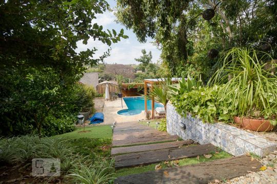 Quintal de casa à venda com 1 quarto, 220m² em Jardim Itamarati, Campinas