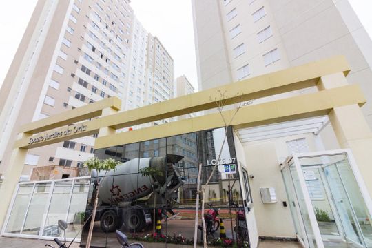 Fachada de apartamento à venda com 2 quartos, 43m² em Jardim Peri, São Paulo