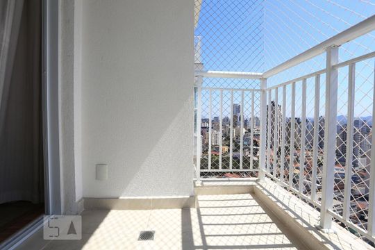 Sacada de apartamento para alugar com 1 quarto, 41m² em Umuarama, Osasco