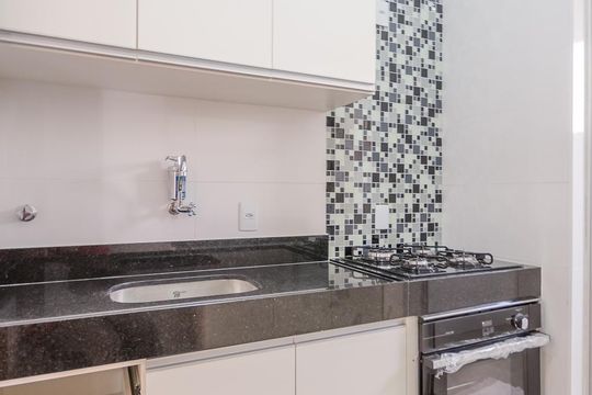 Cozinha de apartamento para alugar com 3 quartos, 90m² em Cidade Jardim, Belo Horizonte