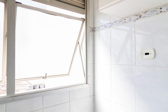 Área de serviço de apartamento à venda com 2 quartos, 57m² em Vila Azevedo, São Paulo