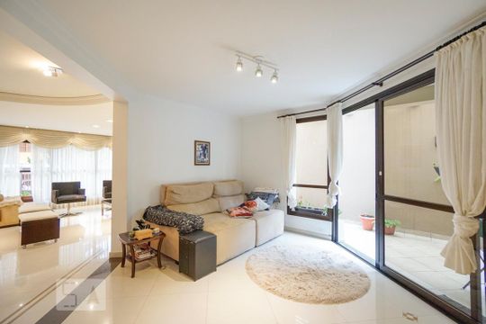 Sala de TV de casa à venda com 4 quartos, 450m² em Parque da Vila Prudente, São Paulo