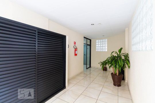 Hall social de apartamento para alugar com 2 quartos, 73m² em Jabaquara, São Paulo