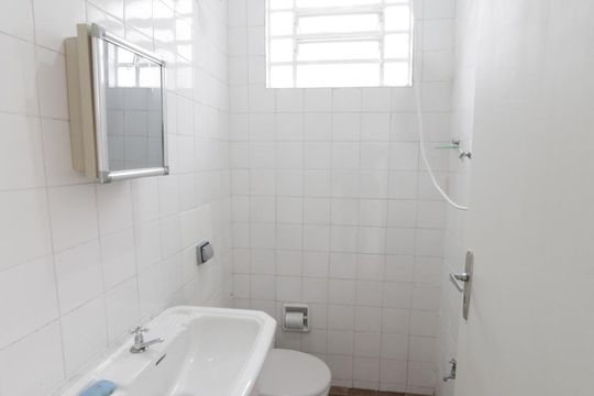 Banheiro de Serviço de casa à venda com 4 quartos, 150m² em Campo Belo, São Paulo