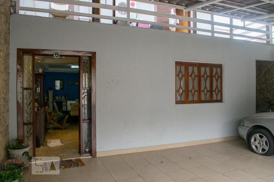 GARAGEM de casa à venda com 4 quartos, 300m² em Sítio do Mandaqui, São Paulo