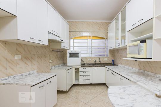 Cozinha de casa à venda com 3 quartos, 130m² em Jardim Picolo, São Paulo