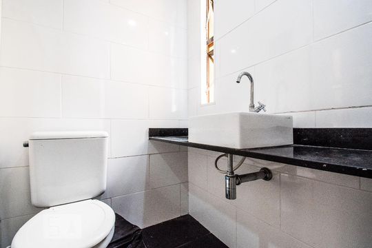 Banheiro de apartamento à venda com 2 quartos, 50m² em Jardim São Savério, São Paulo