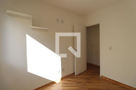 Quarto 2 de apartamento para alugar com 3 quartos, 63m² em Jardim Flor da Montanha, Guarulhos