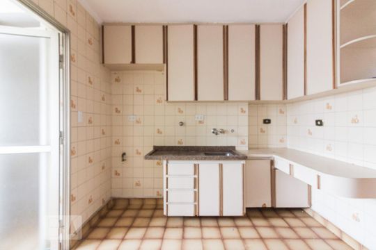 Cozinha de apartamento à venda com 2 quartos, 70m² em Santana, São Paulo