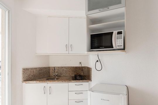 Cozinha de kitnet/studio à venda com 1 quarto, 45m² em Jacarepaguá, Rio de Janeiro