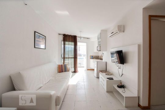 Kitnet/Studio à venda com 1 quarto, 45m² em Jacarepaguá, Rio de Janeiro