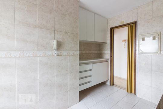 Cozinha de apartamento para alugar com 2 quartos, 51m² em Casa Verde, São Paulo