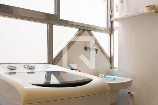 Área de serviço de apartamento para alugar com 1 quarto, 50m² em Ipanema, Rio de Janeiro