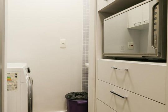 Cozinha de apartamento à venda com 1 quarto, 57m² em Paraíso, São Paulo