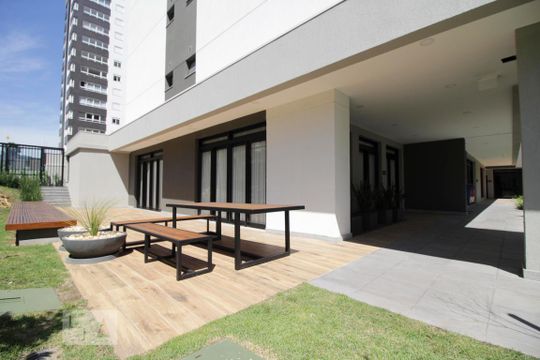 Área comum - Salão de festas de apartamento para alugar com 1 quarto, 42m² em Jardim do Salso, Porto Alegre