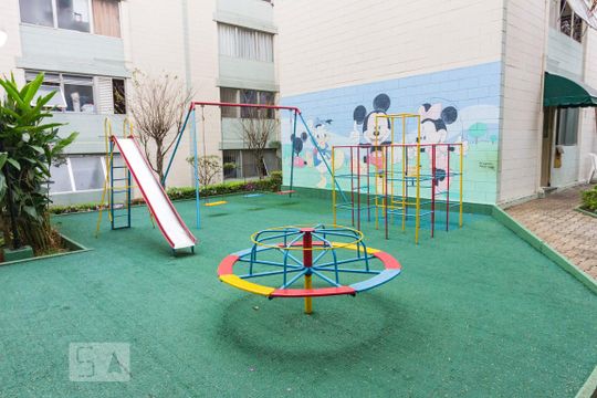 Playground de apartamento à venda com 2 quartos, 52m² em Parque Peruche, São Paulo