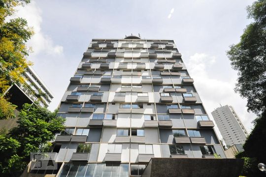 Fachada de apartamento para alugar com 1 quarto, 56m² em Vila Tramontano, São Paulo