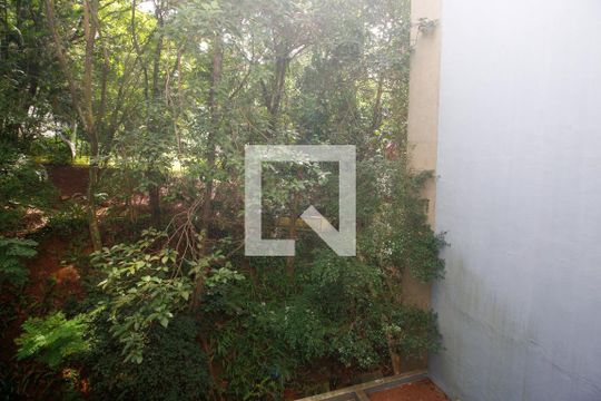 Vista da Suíte de apartamento para alugar com 1 quarto, 56m² em Vila Tramontano, São Paulo