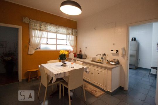Apartamento para alugar com 5 quartos, 400m² em Consolação, São Paulo