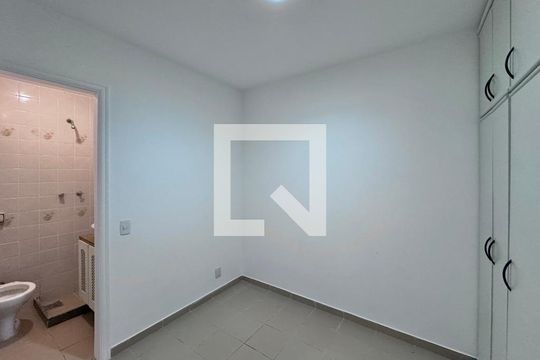 Quarto de Serviço de apartamento à venda com 3 quartos, 200m² em Recreio dos Bandeirantes, Rio de Janeiro