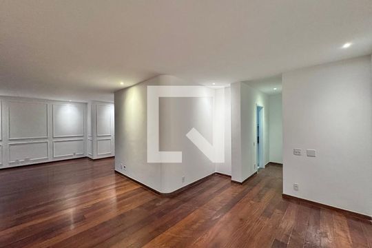 Sala de apartamento à venda com 3 quartos, 200m² em Recreio dos Bandeirantes, Rio de Janeiro