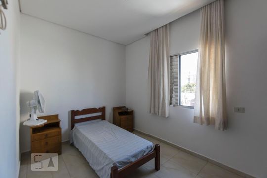 2o. Andar - Quarto 2 de casa para alugar com 3 quartos, 210m² em Ipiranga, São Paulo