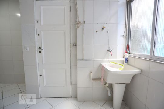 Área de Serviço de apartamento para alugar com 3 quartos, 115m² em Copacabana, Rio de Janeiro