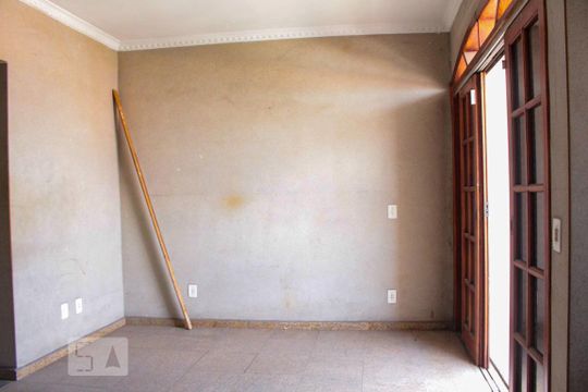 quarto 1  de casa à venda com 3 quartos, 450m² em Jardim Guanca, São Paulo