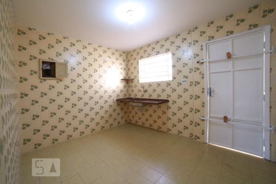 Cozinha de casa à venda com 2 quartos, 74m² em Vila Congonhas, São Paulo