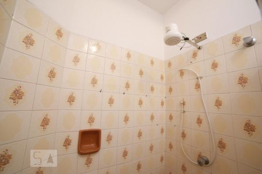 Banheiro de casa à venda com 2 quartos, 74m² em Vila Congonhas, São Paulo