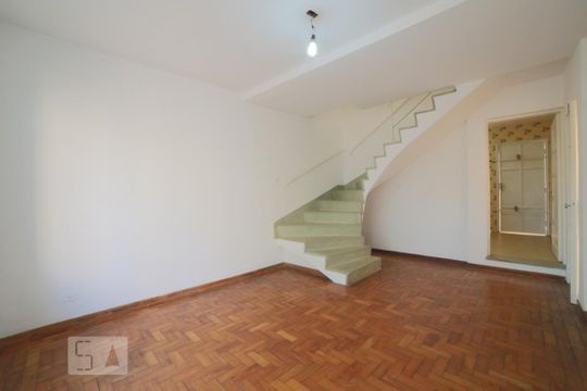 Casa à venda com 2 quartos, 74m² em Vila Congonhas, São Paulo