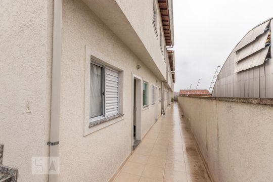 Fachada  de casa de condomínio à venda com 2 quartos, 45m² em Parada Xv de Novembro, São Paulo