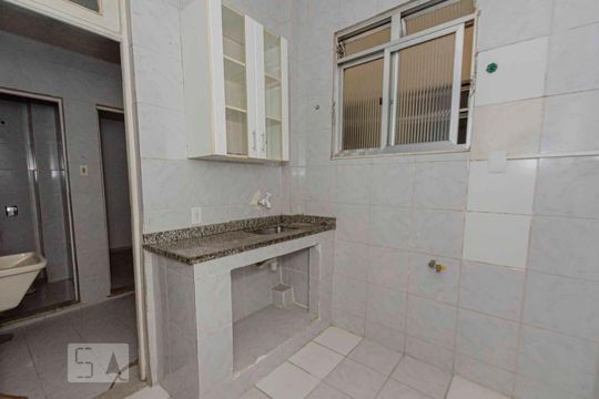 Cozinha de apartamento para alugar com 2 quartos, 68m² em Vila Isabel, Rio de Janeiro
