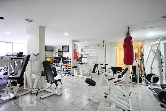Academia de apartamento à venda com 3 quartos, 64m² em Vila Andrade, São Paulo