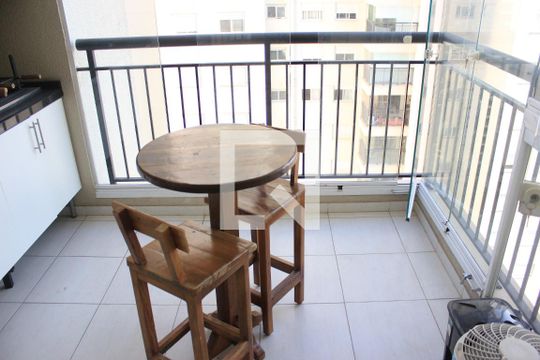 Varanda da Sala de kitnet/studio para alugar com 1 quarto, 38m² em Jardim Flor da Montanha, Guarulhos